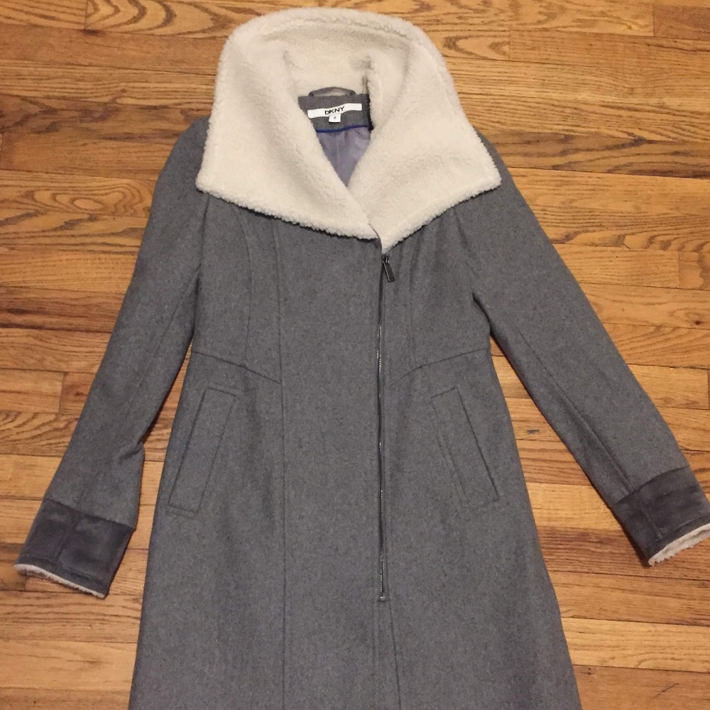 DKNY Women's Gray Coat Jacket Wool Blend Size 4
